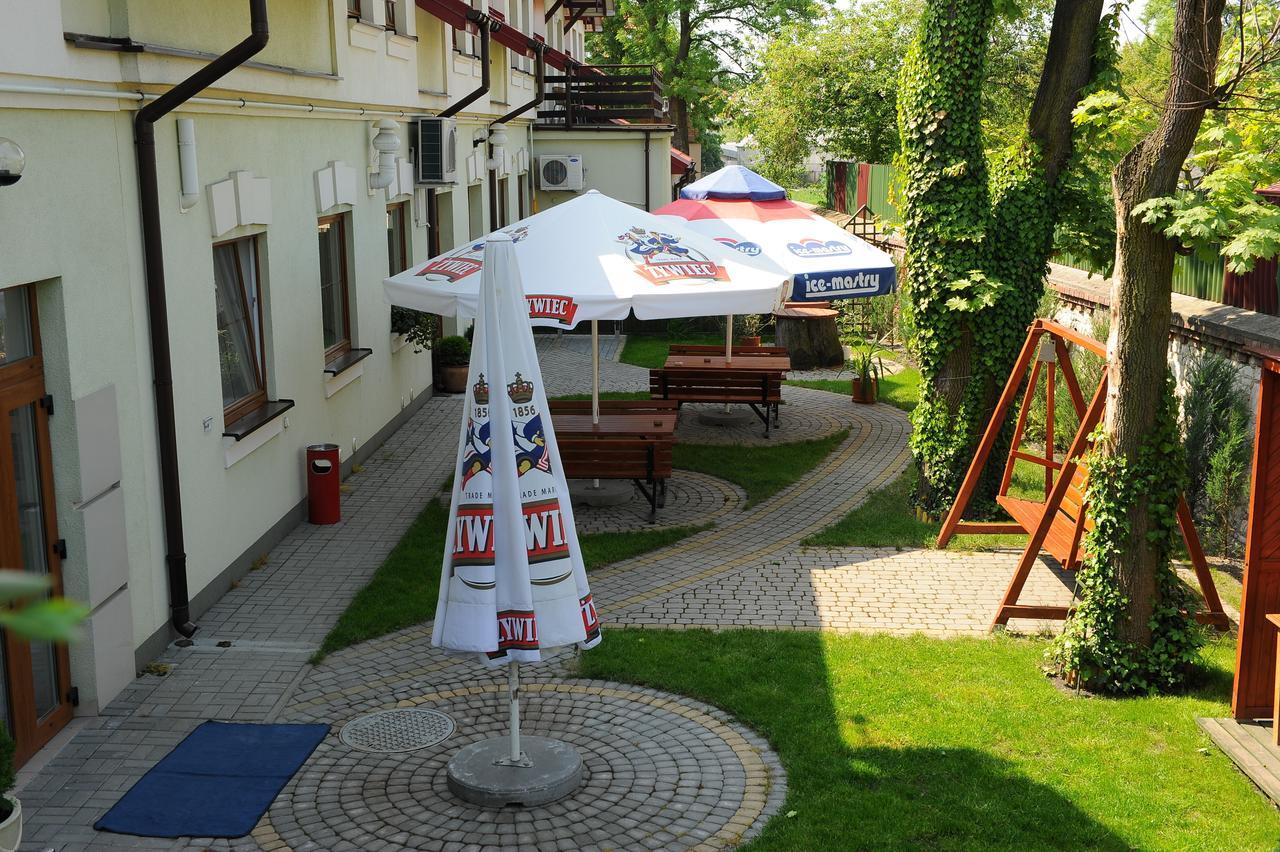 Hotel Duet Chelm Exterior photo